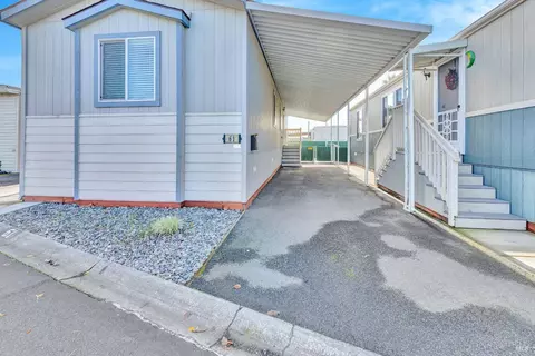 61 Dahlia Dr, Vallejo, CA 94589 photo 37