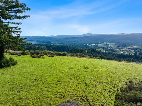 870 Holmes Ranch Rd, Philo, CA 95466 photo 10