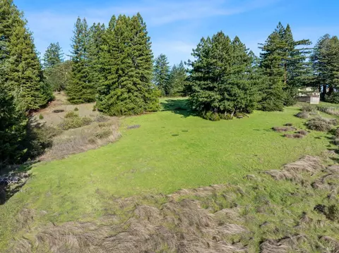 870 Holmes Ranch Rd, Philo, CA 95466 photo 5