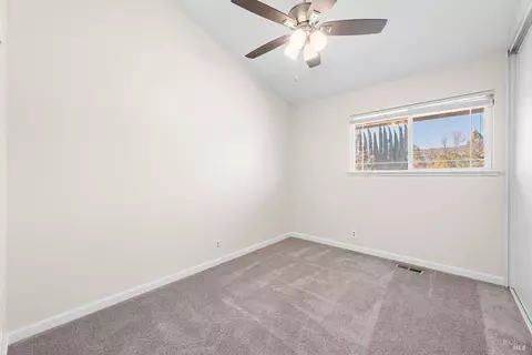 119 Cheyenne Dr, Vacaville, CA 95688 photo 32
