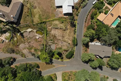 527 Westgate Dr, Napa, CA 94558 photo 2