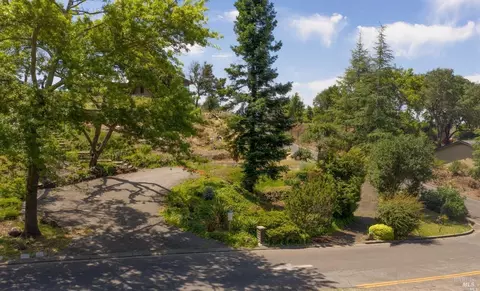 527 Westgate Dr, Napa, CA 94558 photo 4