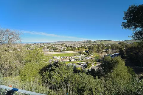 436 Phoenix Cir, Vallejo, CA 94589 photo 19