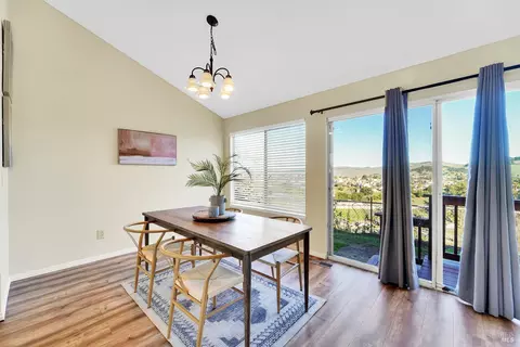 436 Phoenix Cir, Vallejo, CA 94589 photo 5