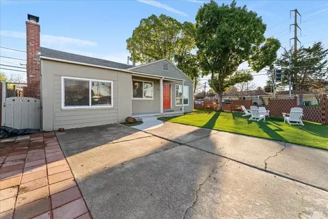 3103 Georgia St, Vallejo, CA 94591 photo 2