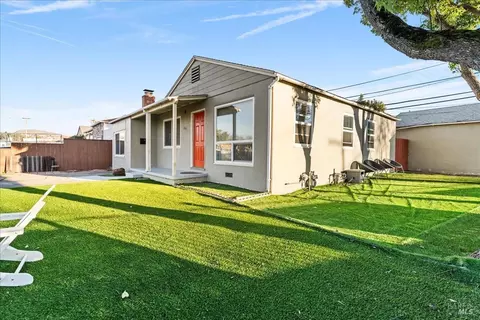 3103 Georgia St, Vallejo, CA 94591 photo 3