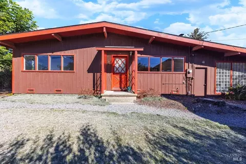 290 Fern Rd, Bolinas, CA 94924