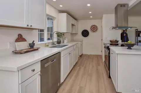 152 California St, Vallejo, CA 94590 photo 14