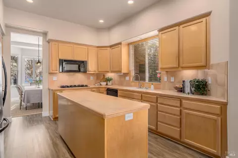 272 Newcomb St, Sonoma, CA 95476 photo 5