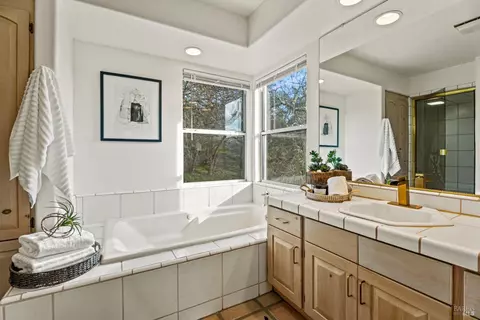 750 Watson Rd, Ukiah, CA 95482 photo 25