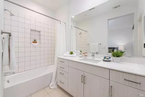 1359 Pullman Way, Oakland, CA 94607 photo 36