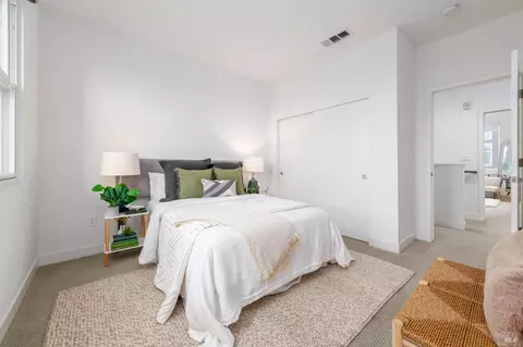 1359 Pullman Way, Oakland, CA 94607 photo 34