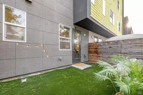 1359 Pullman Way, Oakland, CA 94607 photo 16