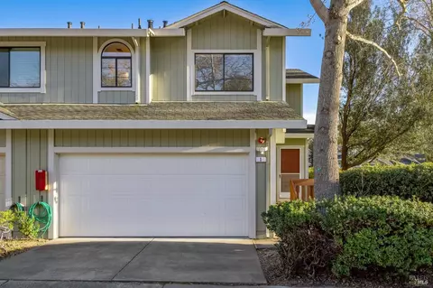 1 Rosewood Dr, Novato, CA 94947 photo 3