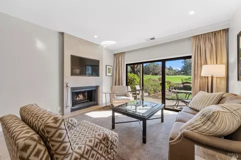 834 Augusta Cir, Napa, CA 94558 photo 4