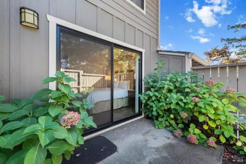 834 Augusta Cir, Napa, CA 94558 photo 10
