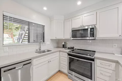 834 Augusta Cir, Napa, CA 94558 photo 6