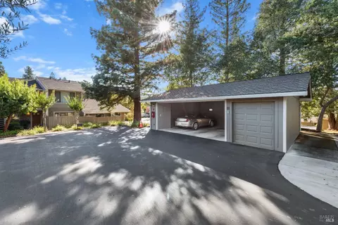 834 Augusta Cir, Napa, CA 94558 photo 21