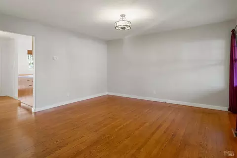 113 Hermosa Ave, Vallejo, CA 94589 photo 5