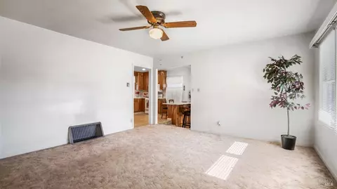 350 Walnut Ave, Vacaville, CA 95688 photo 5
