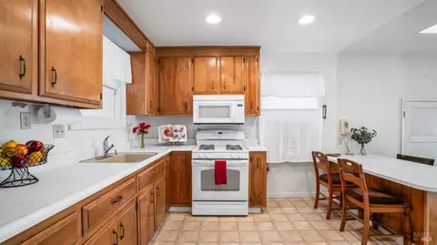 350 Walnut Ave, Vacaville, CA 95688 photo 15