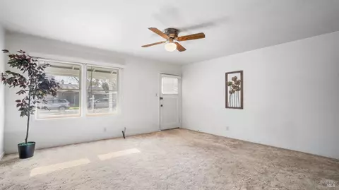 350 Walnut Ave, Vacaville, CA 95688 photo 7