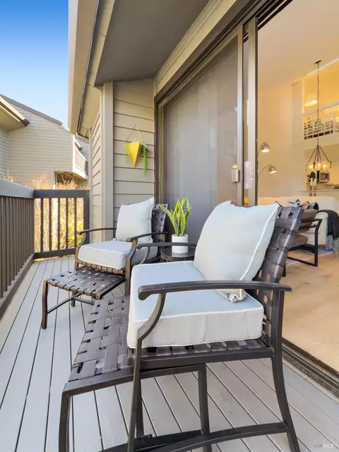 Exterior - 192 Cypress Pl, Sausalito, CA 94965 photo 3 of 19