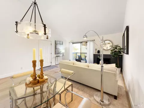 Dining - 192 Cypress Pl, Sausalito, CA 94965 photo 3 of 5