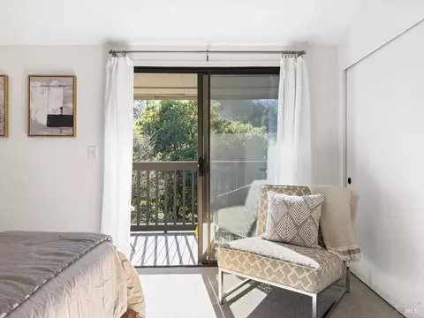 Bedroom - 192 Cypress Pl, Sausalito, CA 94965 photo 13 of 13