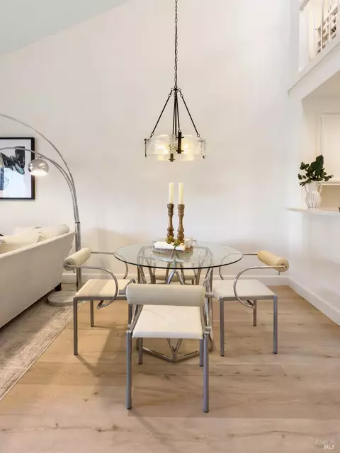 Dining - 192 Cypress Pl, Sausalito, CA 94965 photo 4 of 5