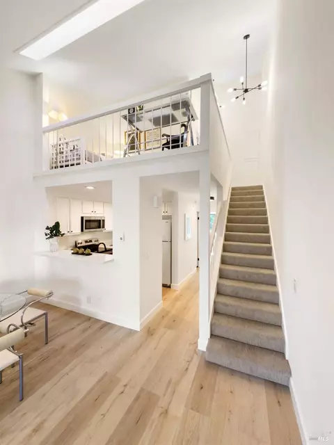 Entry Way - 192 Cypress Pl, Sausalito, CA 94965 photo 3 of 3