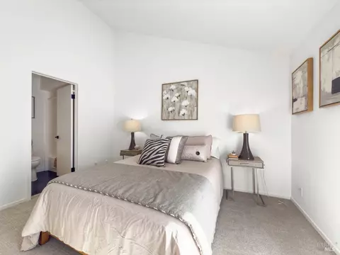 Bedroom - 192 Cypress Pl, Sausalito, CA 94965 photo 8 of 13