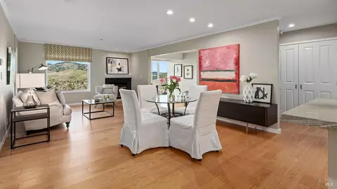 100 Thorndale Dr #268, San Rafael, CA 94903