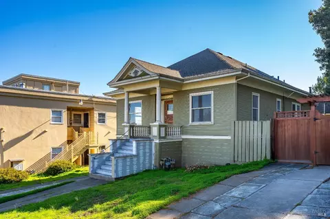 Exterior - 839-841 Capitol St, Vallejo, CA 94590 photo 7 of 50