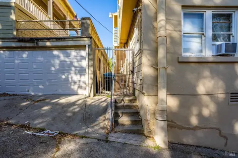 Exterior - 839-841 Capitol St, Vallejo, CA 94590 photo 48 of 50