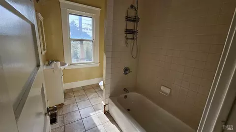 Bath - 839-841 Capitol St, Vallejo, CA 94590 photo 2 of 2