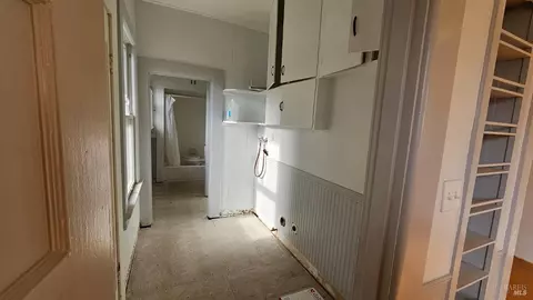 Entry Way - 839-841 Capitol St, Vallejo, CA 94590 photo 2 of 5