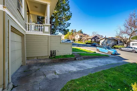Exterior - 839-841 Capitol St, Vallejo, CA 94590 photo 17 of 50