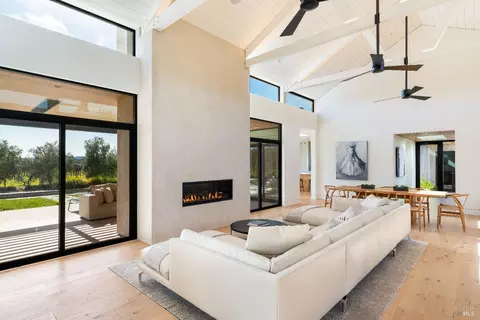 855 Grape Stone Ln, Sonoma, CA 95476 photo 6