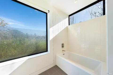855 Grape Stone Ln, Sonoma, CA 95476 photo 16