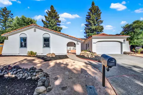1150 Charity Ln, Dixon, CA 95620