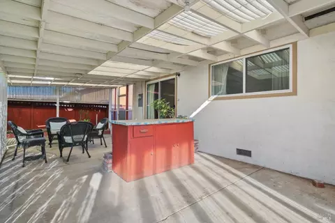 212 Cortland Cir, Vallejo, CA 94589 photo 24