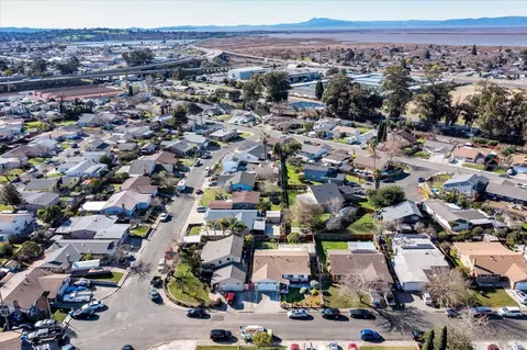 212 Cortland Cir, Vallejo, CA 94589 photo 31