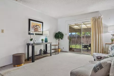 212 Cortland Cir, Vallejo, CA 94589 photo 13