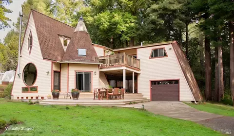 43345 Brushy Ridge Loop, Annapolis, CA 95412