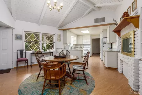 Dining - 1129 W Standley St, Ukiah, CA 95482 photo 2 of 2