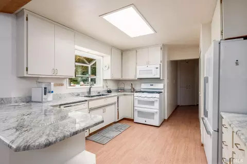 Kitchen - 1129 W Standley St, Ukiah, CA 95482 photo 1 of 3