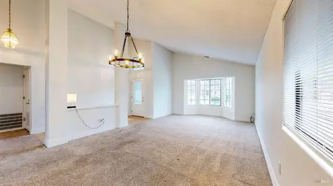 132 Elsbree Cir, Windsor, CA 95492 photo 6
