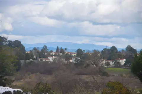 10 Fallen Leaf Dr, Novato, CA 94949 photo 27