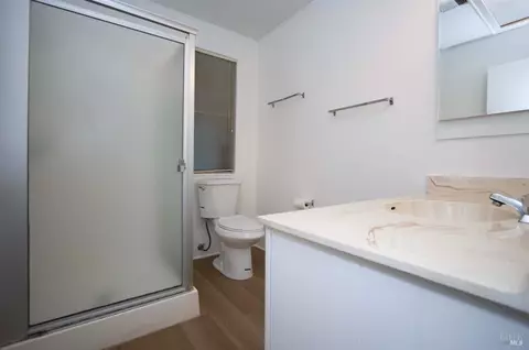 10 Fallen Leaf Dr, Novato, CA 94949 photo 12